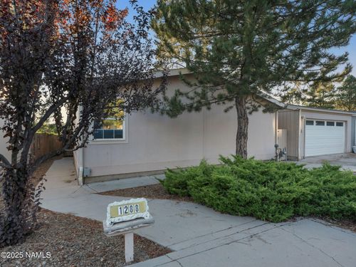 1288 S Mark Ln, Flagstaff, AZ, 86001-2465 | Card Image