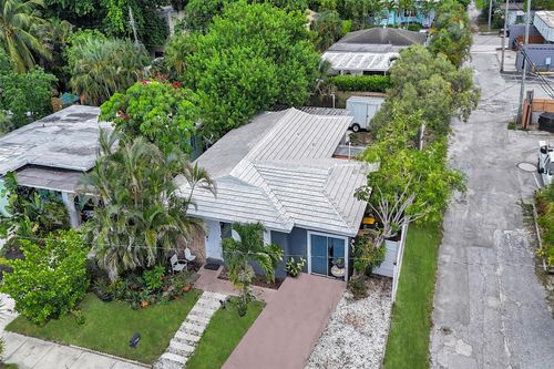 339 Dartmouth Dr, Lake Worth Beach, FL, 33460-6226 | Card Image