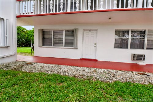 264 Northampton N, West Palm Beach, FL, 33417-7619 | Card Image