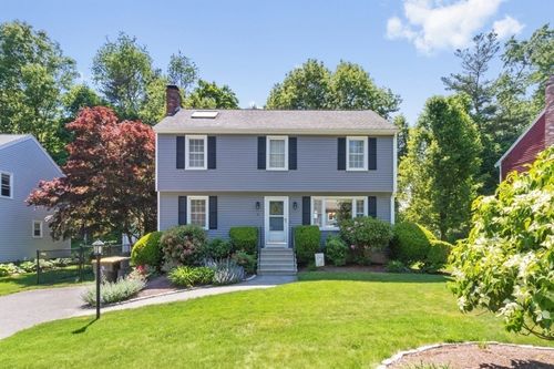 5 Perry Henderson Dr, Framingham, MA, 01701-4307 | Card Image