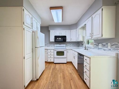 4021 Haines Rd, Hermantown, MN, 55811-1709 | Card Image