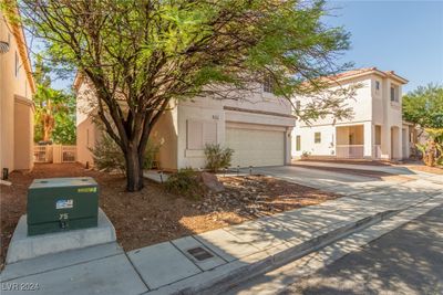 1123 Aldenwood Avenue, House other with 3 bedrooms, 2 bathrooms and null parking in Las Vegas NV | Image 3