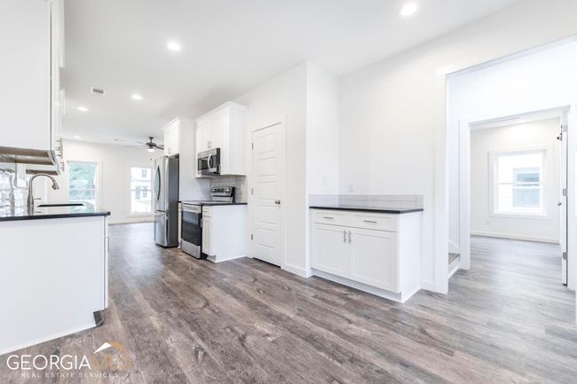 107 W Point Ct, House other with 4 bedrooms, 3 bathrooms and null parking in Warner Robins GA | Image 12
