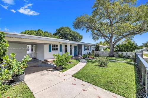 228 Sw 3rd Ter, Dania Beach, FL, 33004-3954 | Card Image
