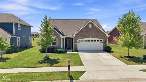 6813 Nottingham Ln, Mccordsville, IN, 46055-0077 | Card Image