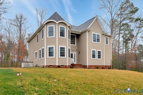 7530 Dunollie Dr, Chesterfield, VA, 23838-5351 | Card Image