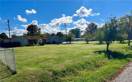 265 Rowland Rd, Vermilion, OH, 44089 | Card Image