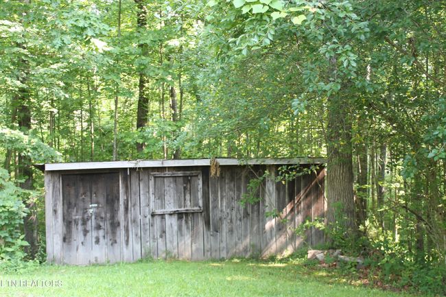 2122 Pickett Park Hwy, House other with 3 bedrooms, 2 bathrooms and null parking in Jamestown TN | Image 8