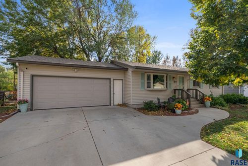 6309 W 46th St Street, Sioux Falls, SD, 57106 | Card Image