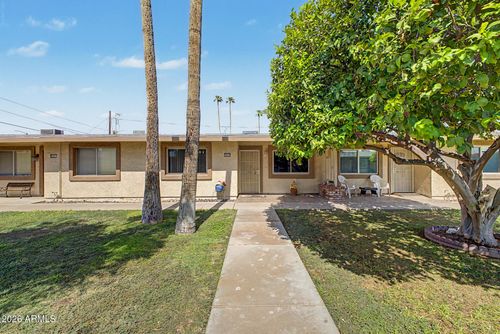 10619 W Coggins Dr, Sun City, AZ, 85351-3418 | Card Image