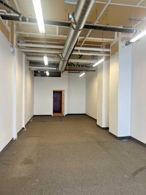 {{alt}} | Card Image