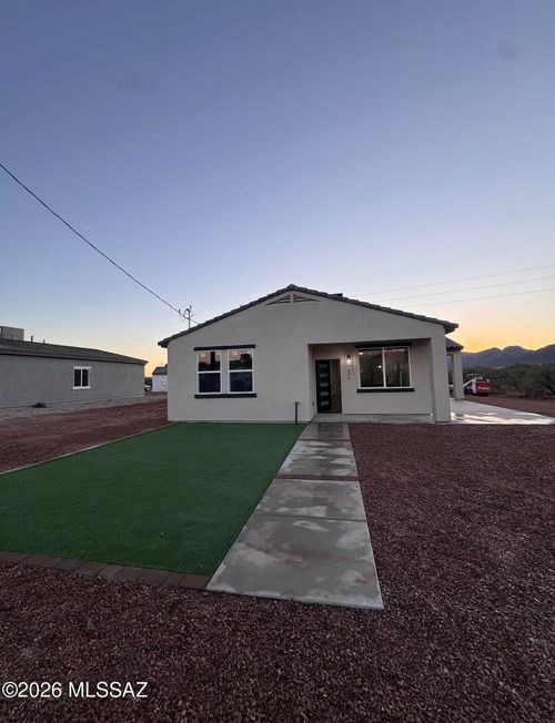 1854 Tijuana Ct, Rio Rico, AZ, 85648-1043 | Card Image