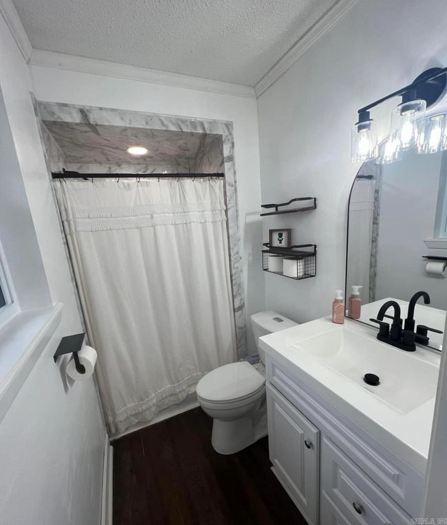 2020 Walnut St, House other with 3 bedrooms, 2 bathrooms and null parking in Ashdown AR | Image 17
