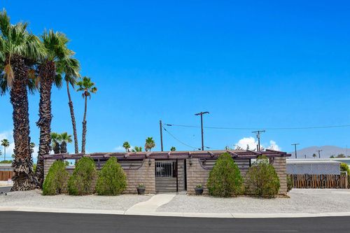 32121 Oakland Hls, Thousand Palms, CA, 92276-3639 | Card Image