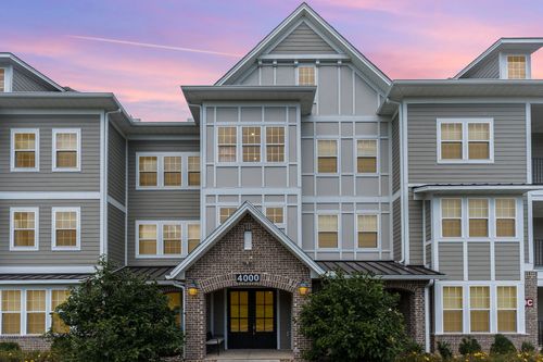 g302-4000 Shadow Green Dr, Franklin, TN, 37064-4182 | Card Image
