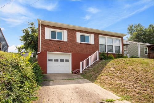 120 Phillips St, Charleroi, PA, 15022-1025 | Card Image