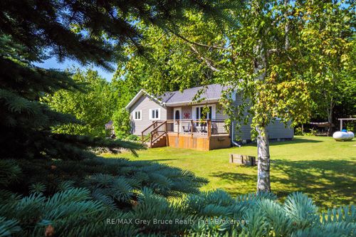 32 Sugarbush Rd, South Bruce Peninsula, ON, N0H2T0 | Card Image