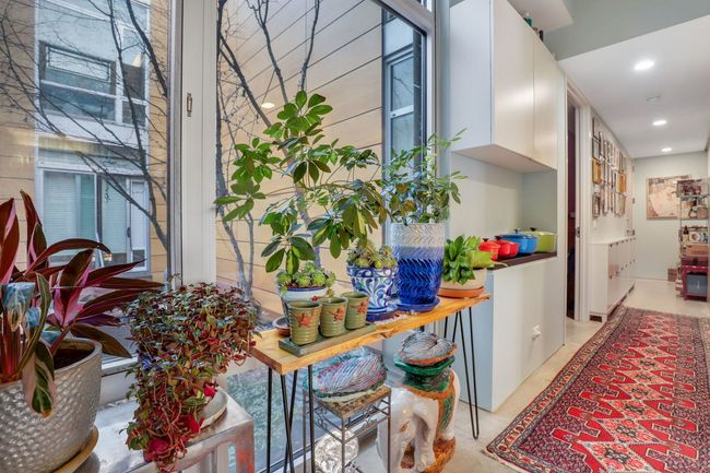 UNIT-2S - 2041 W Roscoe St, Condo with 3 bedrooms, 2 bathrooms and 1 parking in CHICAGO IL | Image 29