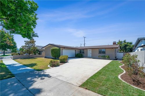 2003 W Willow Ave, Orange, CA, 92868 | Card Image