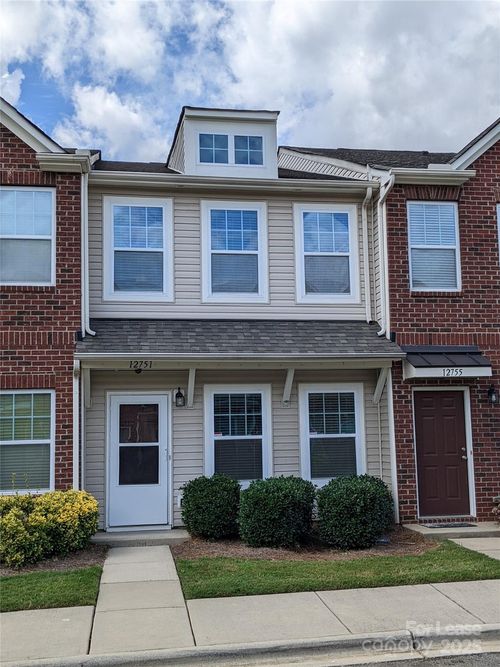 12751 Livengood Ln, Charlotte, NC, 28269-7805 | Card Image