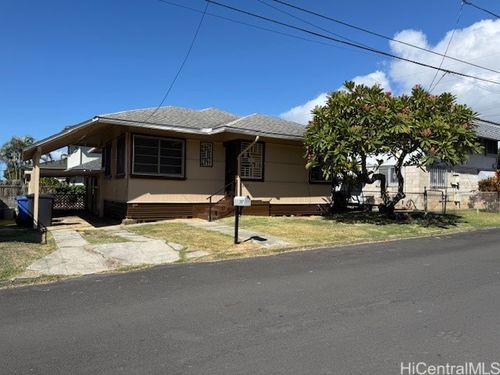 207 Namokueha St, Honolulu, HI, 96813-1529 | Card Image