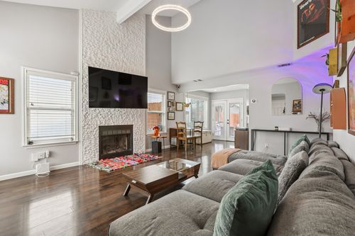 12819 Staton Dr, Austin, TX, 78727-4514 | Card Image