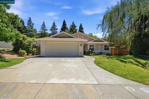 790 Rose Dr, Benicia, CA, 94510-3655 | Card Image
