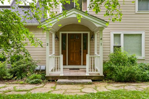 2-5 Hillside Place, Boothbay, ME, 04537 | Card Image