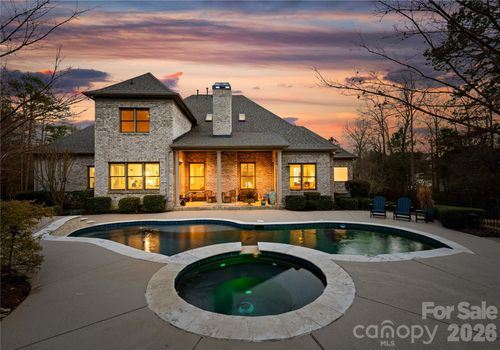 9200 Unbridle Ln, Waxhaw, NC, 28173-6784 | Card Image