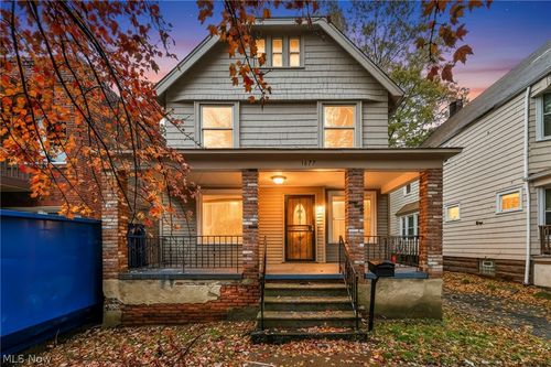 1677 Carlyon Rd, East Cleveland, OH, 44112-4401 | Card Image