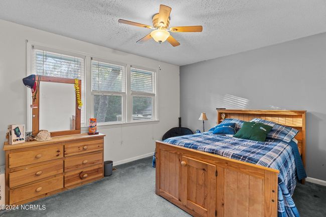 630 Fourth Ave S, House other with 4 bedrooms, 2 bathrooms and 1 parking in Kure Beach NC | Image 12
