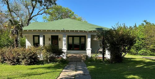 305 Quitman St, Pittsburg, TX, 75686-1029 | Card Image