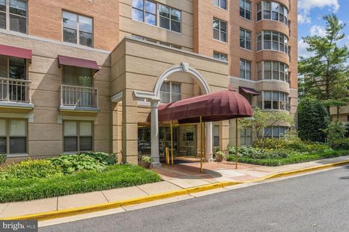 406-5000 Battery Ln, BETHESDA, MD, 20814-2657 | Card Image