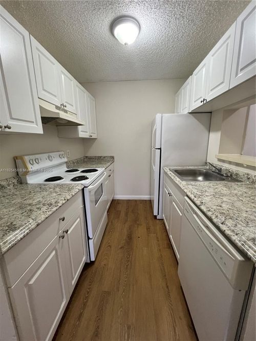apt-28-4201 W Mcnab Rd, Pompano Beach, FL, 33069-4925 | Card Image
