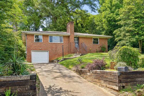 405 N Seminole Dr, Chattanooga, TN, 37411-2652 | Card Image