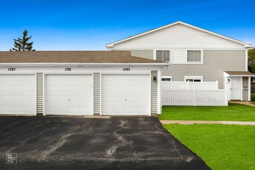 1593 Cornell Pl, Hoffman Estates, IL, 60169-1007 | Card Image