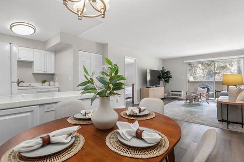 77-6955 Alvarado Rd, San Diego, CA, 92120-5321 | Card Image