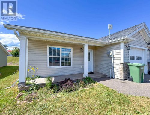 33 Parkman Dr, Charlottetown, PE, C1C0T3 | Card Image