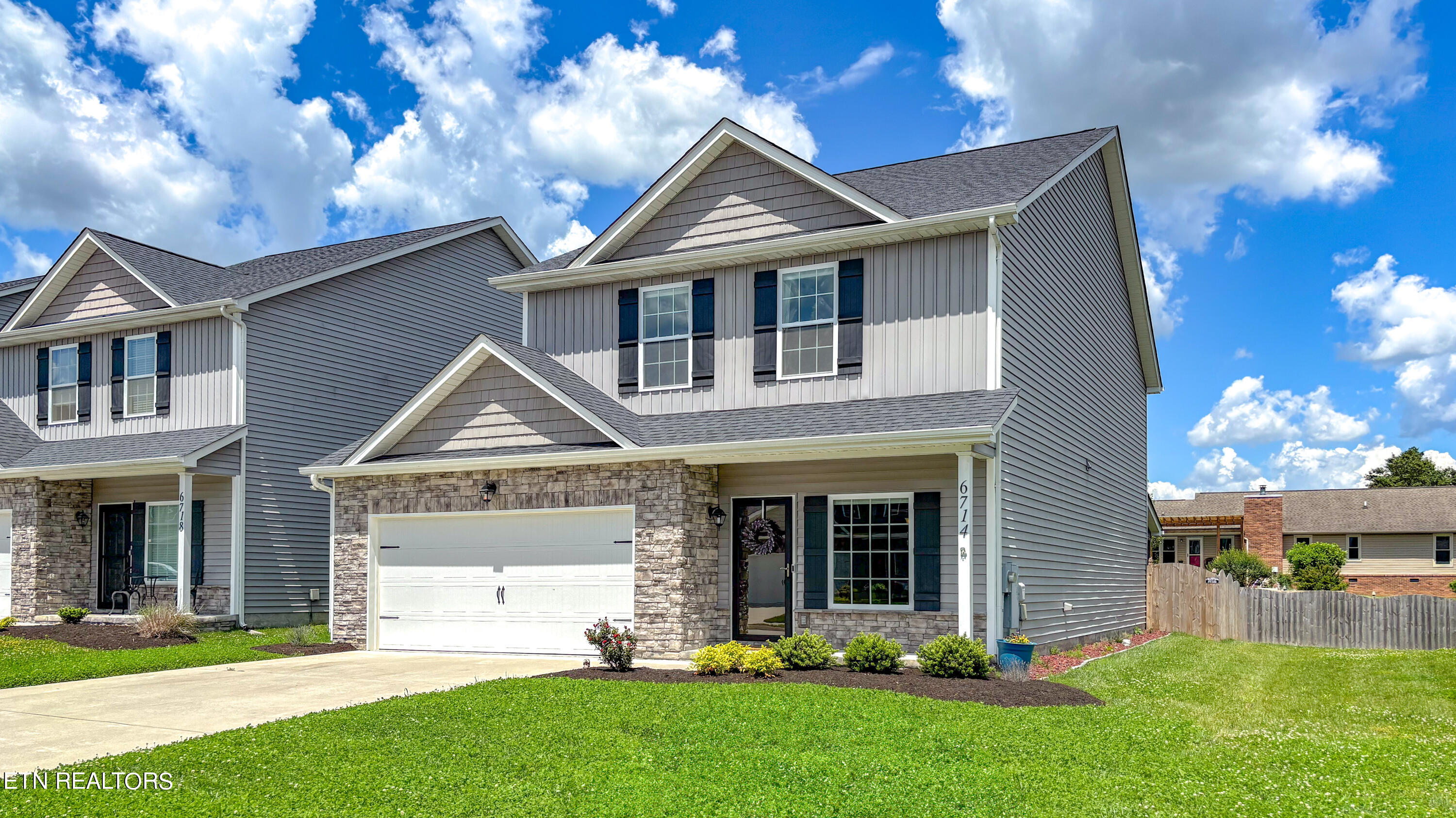Albatross Ln, Knoxville, TN 37921