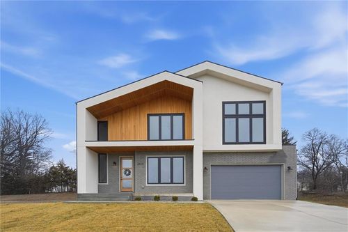 2614 Nw 84th Ter, Kansas City, MO, 64154-1101 | Card Image