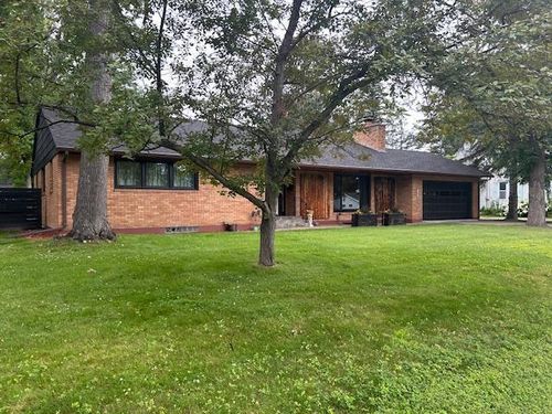 1107 Nw 3rd Ave, Grand Rapids, MN, 55744-2431 | Card Image