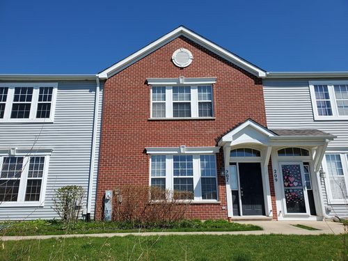 207 Springbrook Trl S, Oswego, IL, 60543-4006 | Card Image