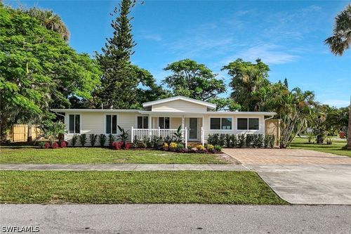 1755 Oakley Ave, FORT MYERS, FL, 33901-8640 | Card Image