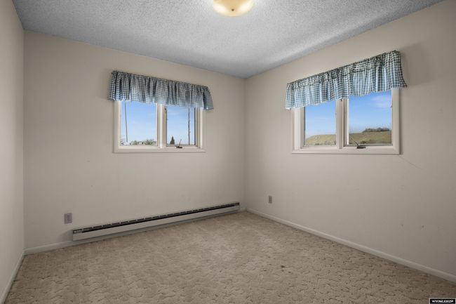 4450 S Skyline Rd, House other with 3 bedrooms, 2 bathrooms and null parking in Casper WY | Image 11
