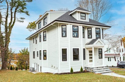 2-125 Mount Vernon St, Newton, MA, 02465-2559 | Card Image
