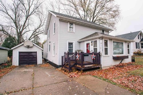 107 Grand Avenue, Neillsville, WI, 54456 | Card Image