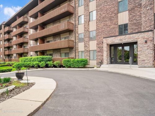 417-120 Lakeview Dr, Bloomingdale, IL, 60108-1142 | Card Image