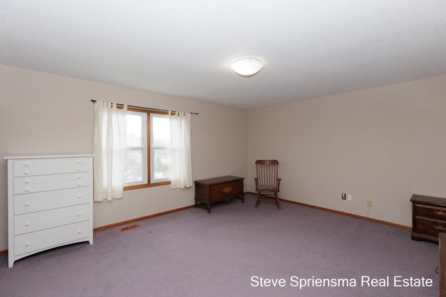 7392 Boulder Bluff, Jenison-43 | Image 21