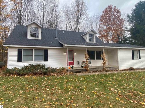 12134 Jonathon Drive, Rapid City, MI, 49676 | Card Image