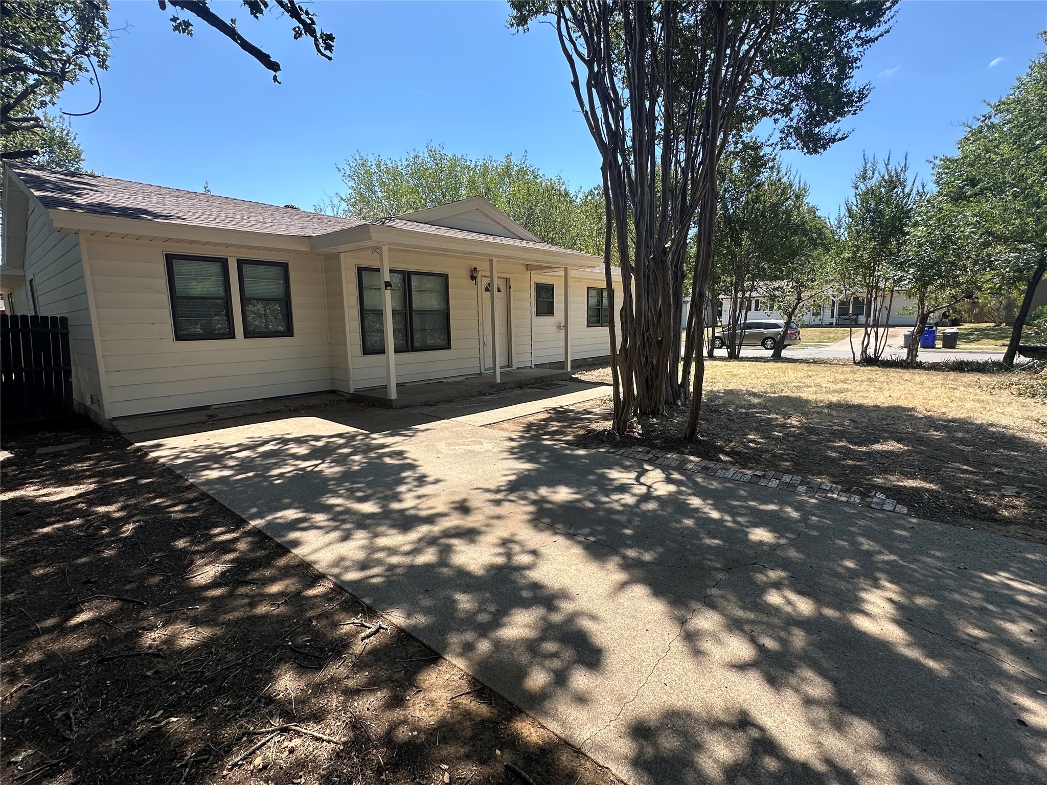 Residential Lease in Euless 3